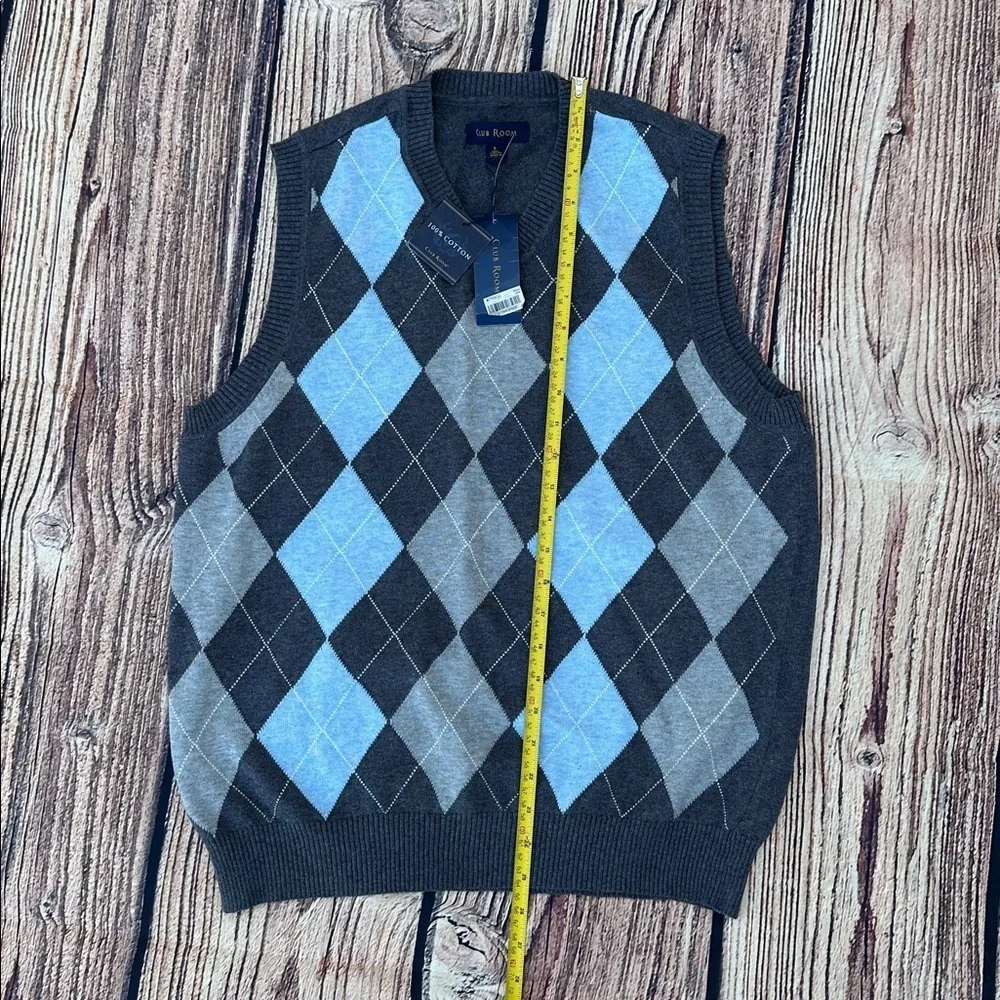 Club Room V-Neck Argyle Sweater Vest in Blue and Gray